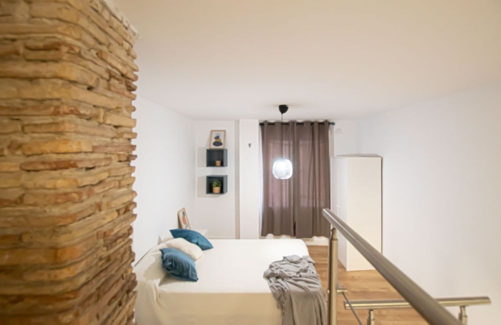 Reforma de edificio en Alcoy - Acceso planta